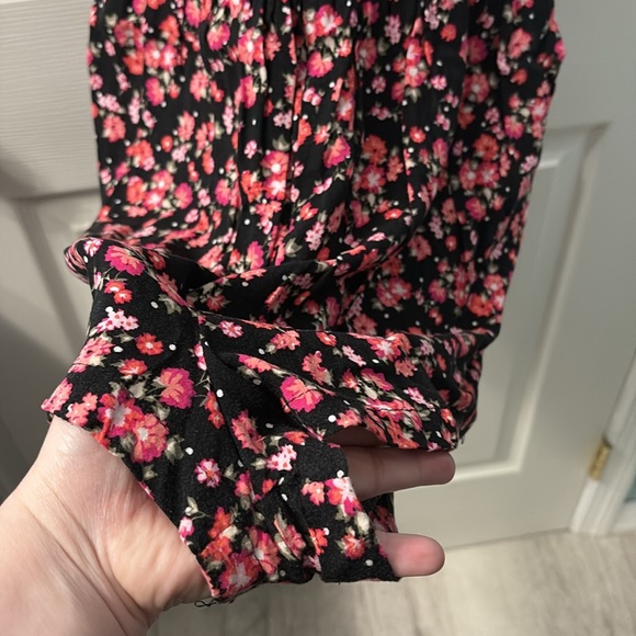 Aeropostale x Bethany Mota Floral Lightweight Romper - Picture 4 of 8